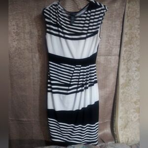 Womens very cute summer dress sz 6 by By Bisou Bisou